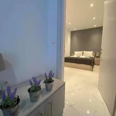 Juel Apartment *